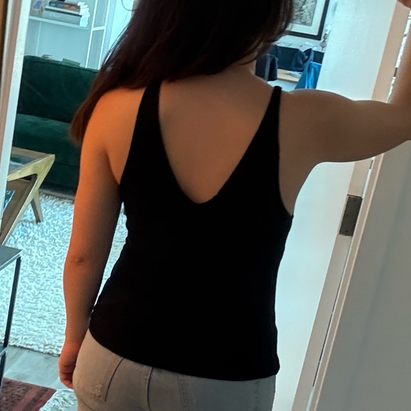 Reformation black double v tank top - Picture 2 of 2